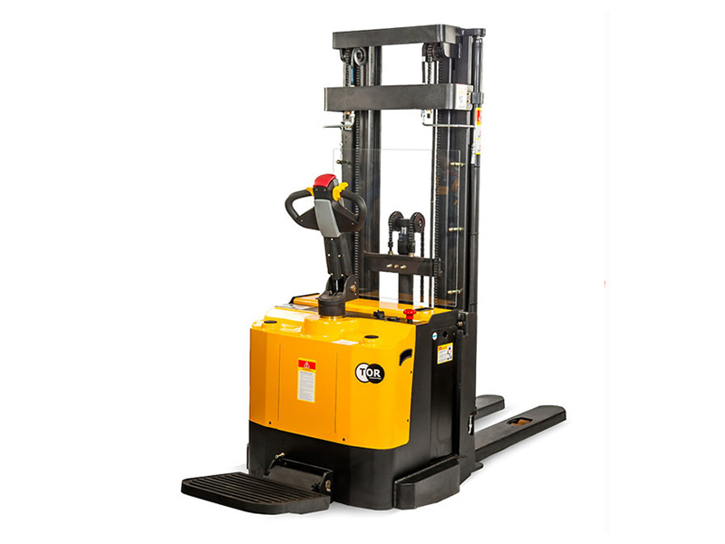 Штабелер самоходный 1,5 т 5,0 м TOR ES15T4/5000 (с платформой)